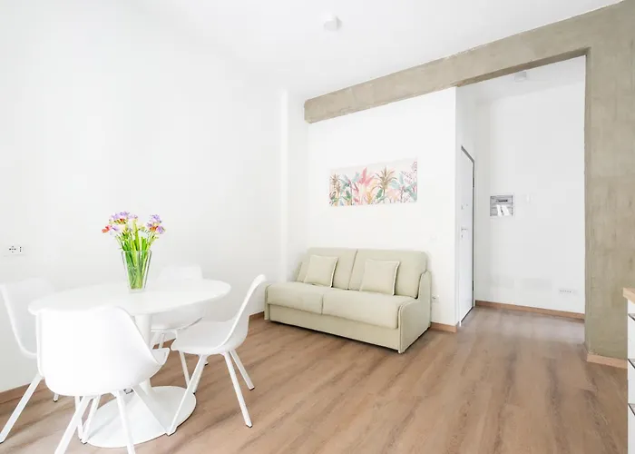 Alocasia Quinto Cecilio 2a Apartment Rom